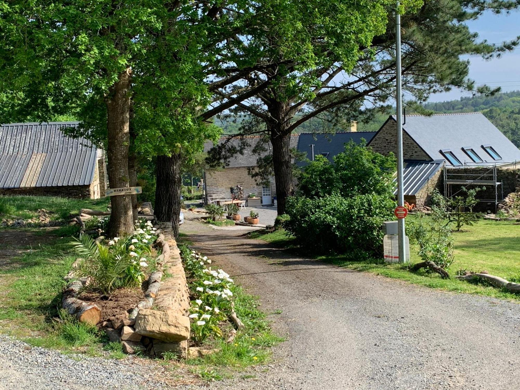Kerrouz Hotel Bannalec Eksteriør billede